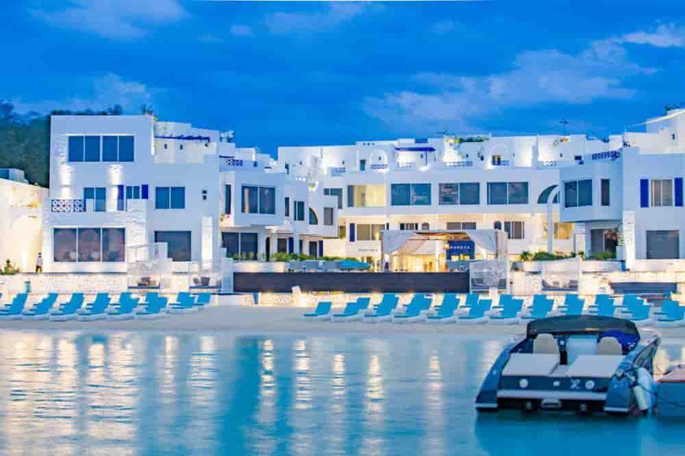 Oia Beach